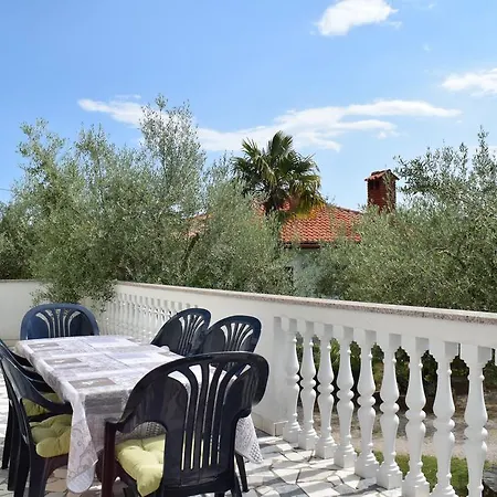Apartment Berny Sveti Vid-Miholjice